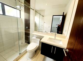 Venta de casa, Condominio Parques del Sol, Santa Ana