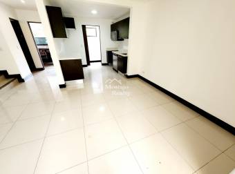 Venta de casa, Condominio Parques del Sol, Santa Ana