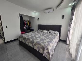 VENTA DE CASA EN CONDOMINIO HACIENDA EL COYOL, ALAJUELA