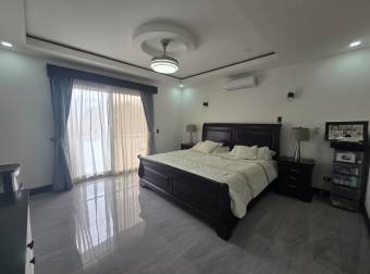 VENTA DE CASA EN CONDOMINIO HACIENDA EL COYOL, ALAJUELA