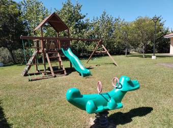 VENTA DE CASA EN CONDOMINIO HACIENDA EL COYOL, ALAJUELA