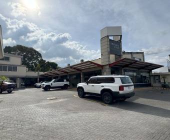 Local comercial a la venta ubicado en Guachipelín, San Rafael de Escazú. Bien adjudicado bancario, $ 212,204, 2, San José, Escazú