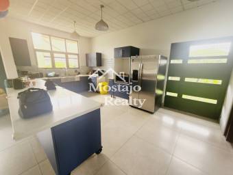 Venta de casa, uso comercial o residencial, Santo Domingo, Heredia Venta de casa, uso comercial o residencial, Santo Domingo, Heredia