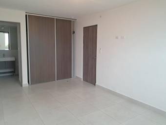 Se alquila apartamento cerca del Mall Paseo de las Flores en Heredia 26-1122