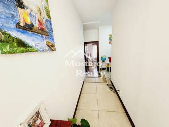 Casa en Venta, una planta, Trejos Montealegre, San Rafael de Escazú