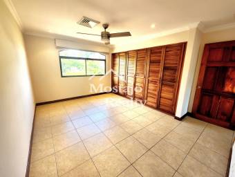 Venta de casa, Condominio Via Nova, Pozos Santa Ana Venta de casa, Condominio Via Nova, Pozos Santa Ana