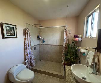 3-bedroom house for sale in La Guacima, Veredas del Arroyo gated community. 3-bedroom house for sale in La Guacima, Veredas del Arroyo gated community.