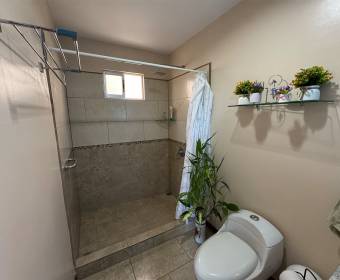 3-bedroom house for sale in La Guacima, Veredas del Arroyo gated community. 3-bedroom house for sale in La Guacima, Veredas del Arroyo gated community.