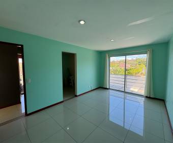 3-bedroom house for sale in La Guacima, Veredas del Arroyo gated community. 3-bedroom house for sale in La Guacima, Veredas del Arroyo gated community.