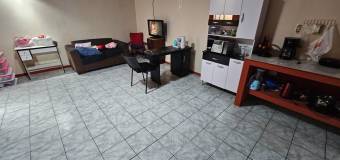 Se vende casa con uso de suelo mixto en San Rafael Abajo 25-1864