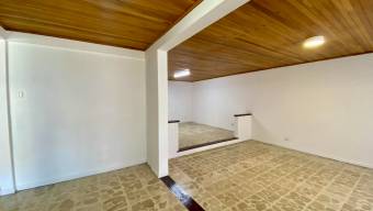 Se vende casa con patio en Zapote San José 26-1223 Se vende casa con patio en Zapote San José 26-1223