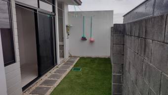 Se vende casa en La Trinidad Moravia 26-352