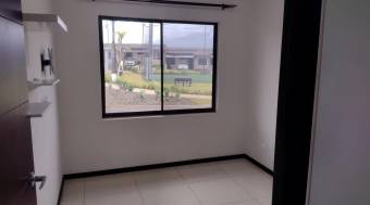 Se vende casa en La Trinidad Moravia 26-352