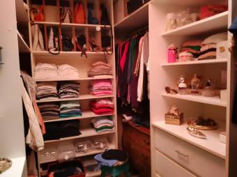 MLS-26-1264 LS VENTA CASA SAN RAFAEL ESCAZU 