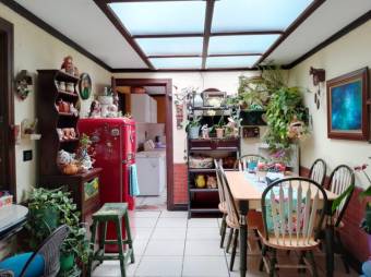 MLS-26-1264 LS VENTA CASA SAN RAFAEL ESCAZU 