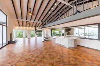 Se vende mansión con lote de más de 5100m2 en San Antonio Escazú  A26-711