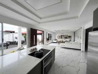 Se vende casa con bodega en San Antonio Escazú 26-1054 Se vende casa con bodega en San Antonio Escazú 26-1054