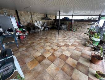 Se vende casa con bodega en San Antonio Escazú 26-1054