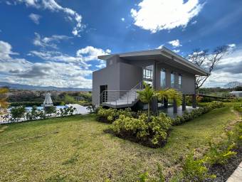 Se alquila casa amueblada en San Antonio Alajuela 26-1280