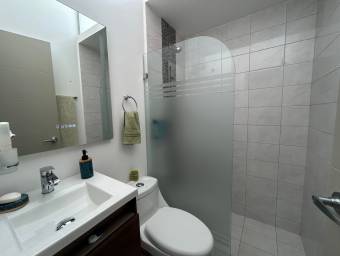 Se alquila casa amueblada en San Antonio Alajuela 26-1280