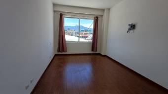 Se vende apartamento en Ulloa Heredia 26-466
