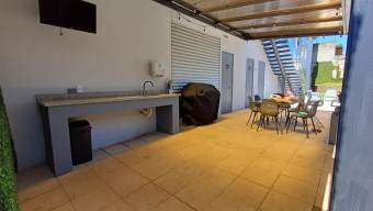 Se vende apartamento en Ulloa Heredia 26-466