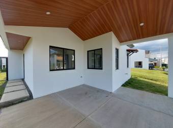 Se vende casa a estrenar con amplio patio en San Rafael de Alajuela en 189,000 dolares Se vende casa a estrenar con amplio patio en San Rafael de Alajuela en 189,000 dolares