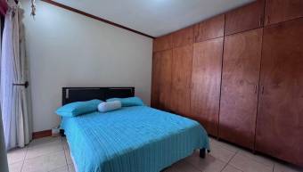 ¡Gran Oportunidad! Venta de Casa Esquinera en Condominio 