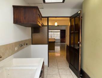 Se vende casa con opción para inversión en Heredia San Pablo 26-1080 Se vende casa con opción para inversión en Heredia San Pablo 26-1080