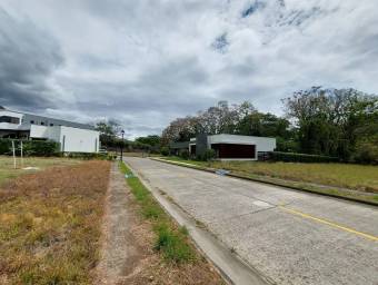 Se vende espacioso lote en La Garita Alajuela 25-1492 Se vende espacioso lote en La Garita Alajuela 25-1492