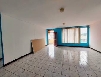 Se vende casa con uso de suelo mixto en Guadalupe San José 26-580