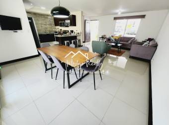 Casa en Venta en Condominio Río Palma, Escazú