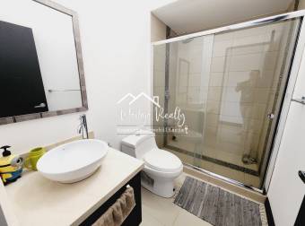 Casa en Venta en Condominio Río Palma, Escazú