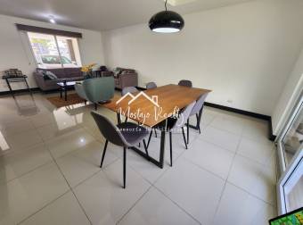 Casa en Venta en Condominio Río Palma, Escazú