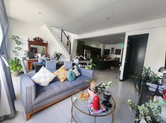 Venta de apartamento, Condominio Novaloft, Santa Ana Centro