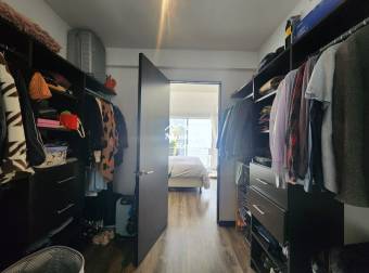 Venta de apartamento, Condominio Novaloft, Santa Ana Centro