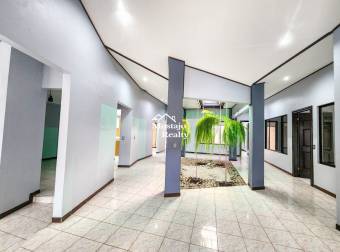 Venta de Casa, Inversion o Vivienda, Santa Ana Centro