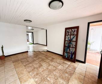 Single-story house for sale in Vásquez de Coronado