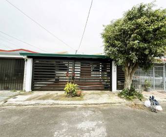 Single-story house for sale in Vásquez de Coronado