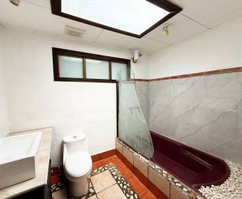 Single-story house for sale in Vásquez de Coronado