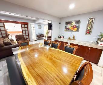 House for sale in Alto de Guadalupe, Goicoechea.