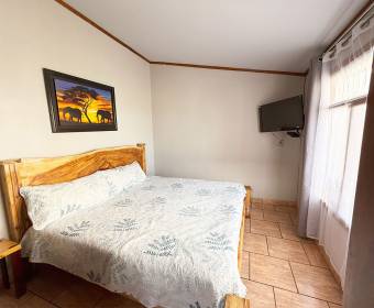 House for sale in Alto de Guadalupe, Goicoechea.