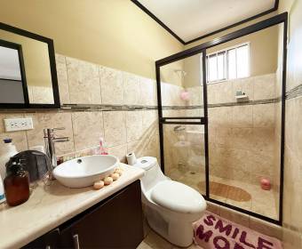 House for sale in La Unión de Cartago