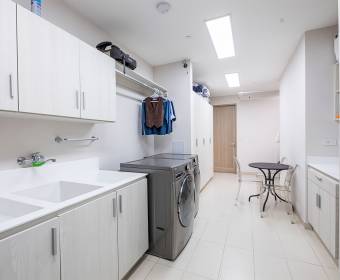 Apartamento de lujo con jardín privado a la venta en Santa Ana, San José Condominio Solaris. Apartamento de lujo con jardín privado a la venta en Santa Ana, San José Condominio Solaris.