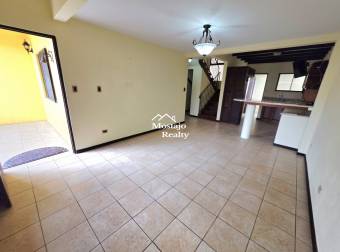 Venta de dos casas, con Uso Mixto, Heredia Centro