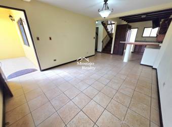 Venta de dos casas, con Uso Mixto, Heredia Centro