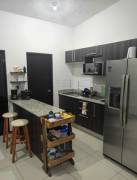 Alquiler de Casa en La Trinidad-Moravia. RAH 26-1266