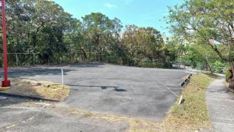 Alquiler de Amplio Lote en Escazú / Mls. 24-1273 OFC JB Alquiler de Amplio Lote en Escazú / Mls. 24-1273 OFC JB