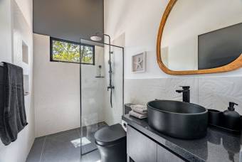 Vive la experiencia tropical casa con terraza y piscina privada