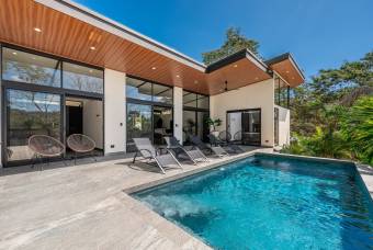 Live the tropical experience house with terrace and private pool